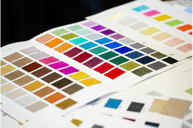 石居みさお皮革